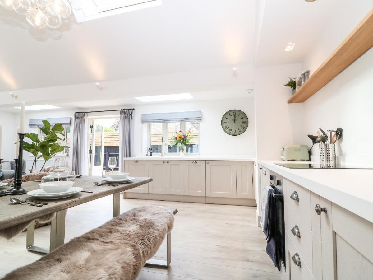 12 Manor Farm Close Kingham Zewnętrze zdjęcie
